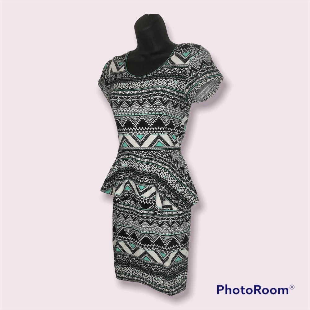 Geometric Rue 21 Dress